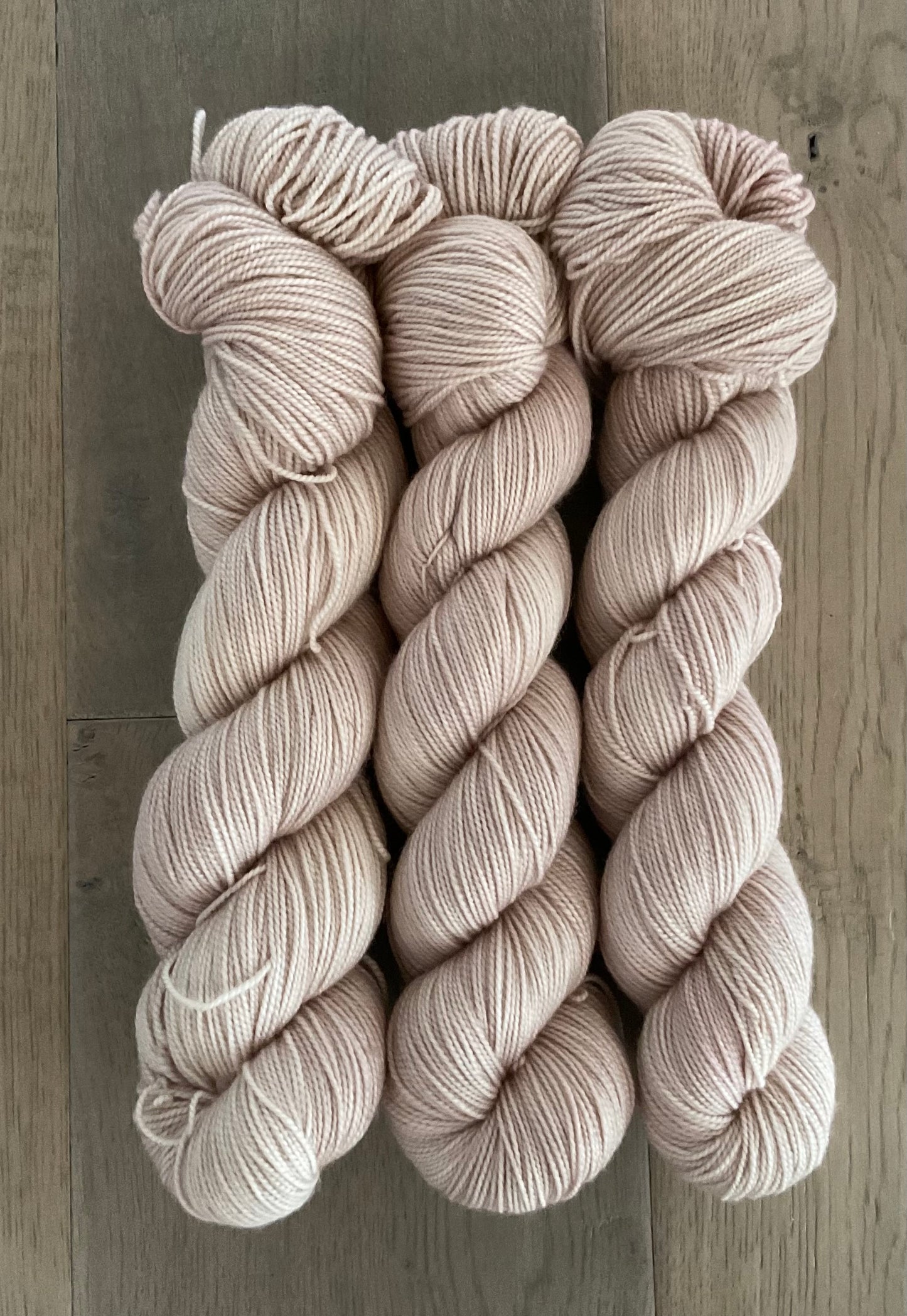 Traditional Non-Superwash Merino Fingering