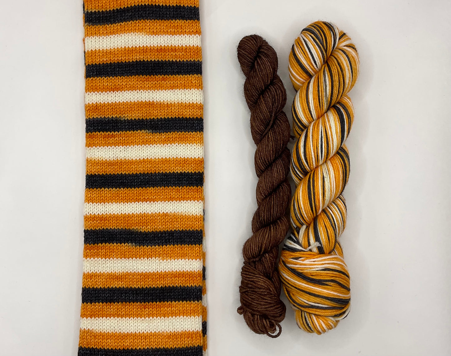 CFL Football Teams Self-Striping Sock Set