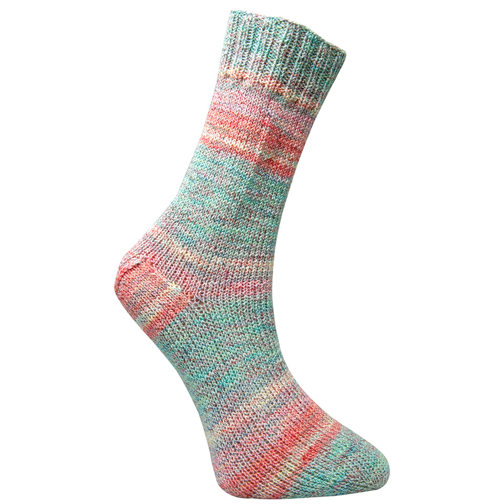 Universal Yarn - Filly