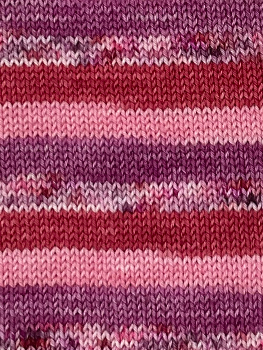 Love Actually Fingering Self-Striping Sock Set