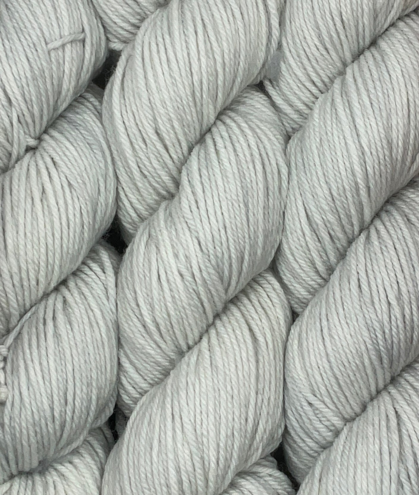 DK Dove Skein