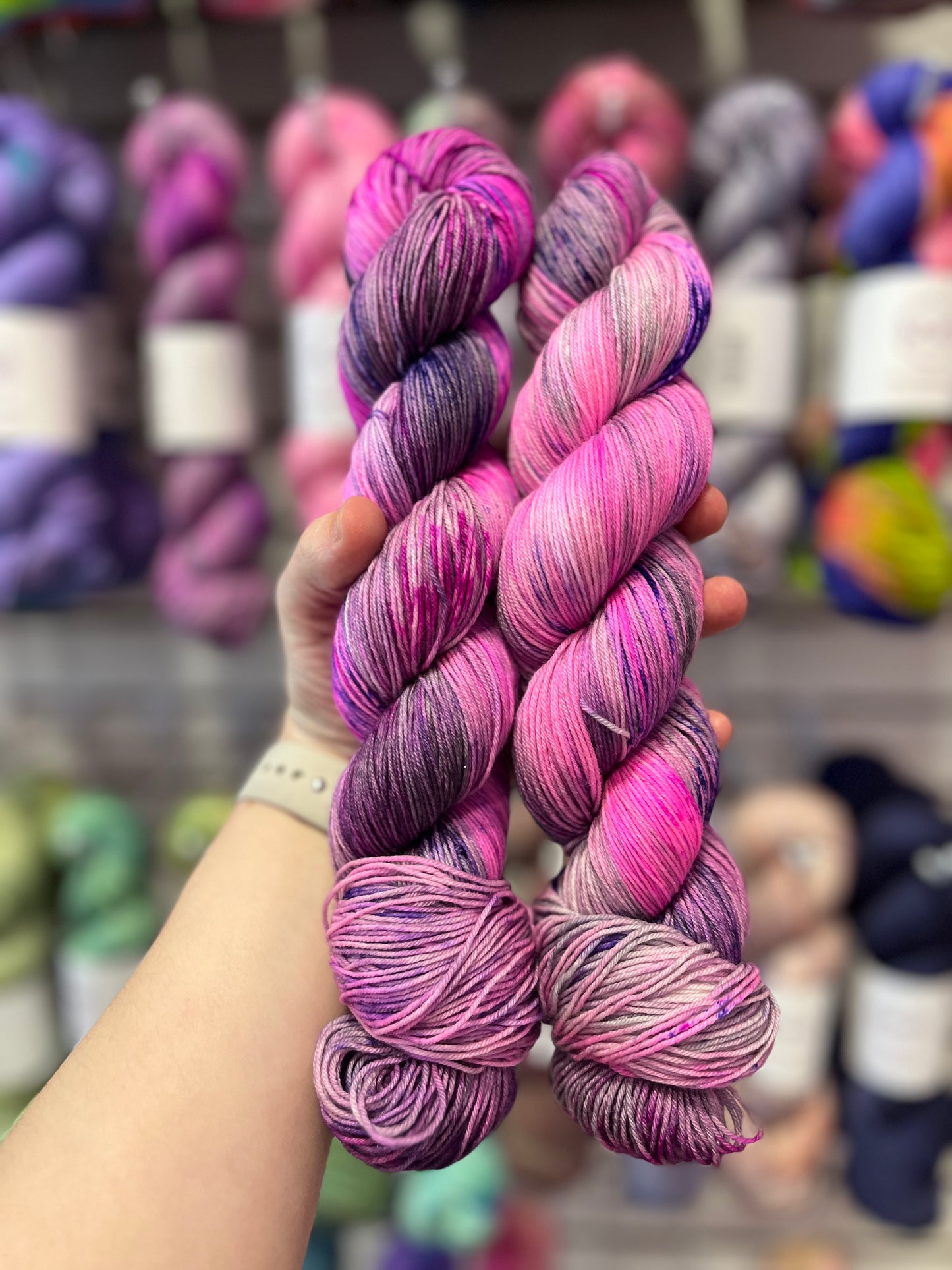Aurelia Fingering Skein