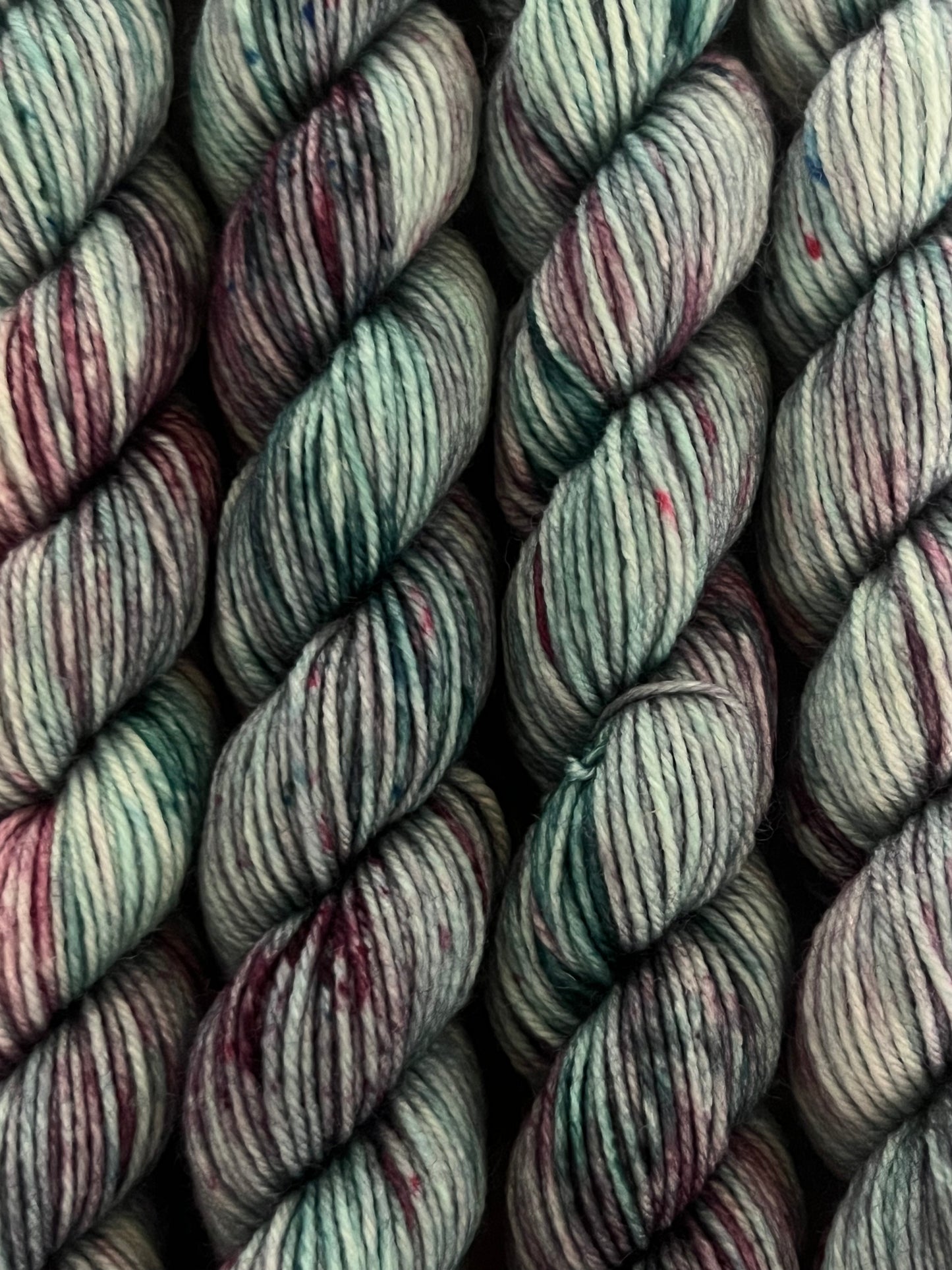 Mini Lagoon Fingering Skein