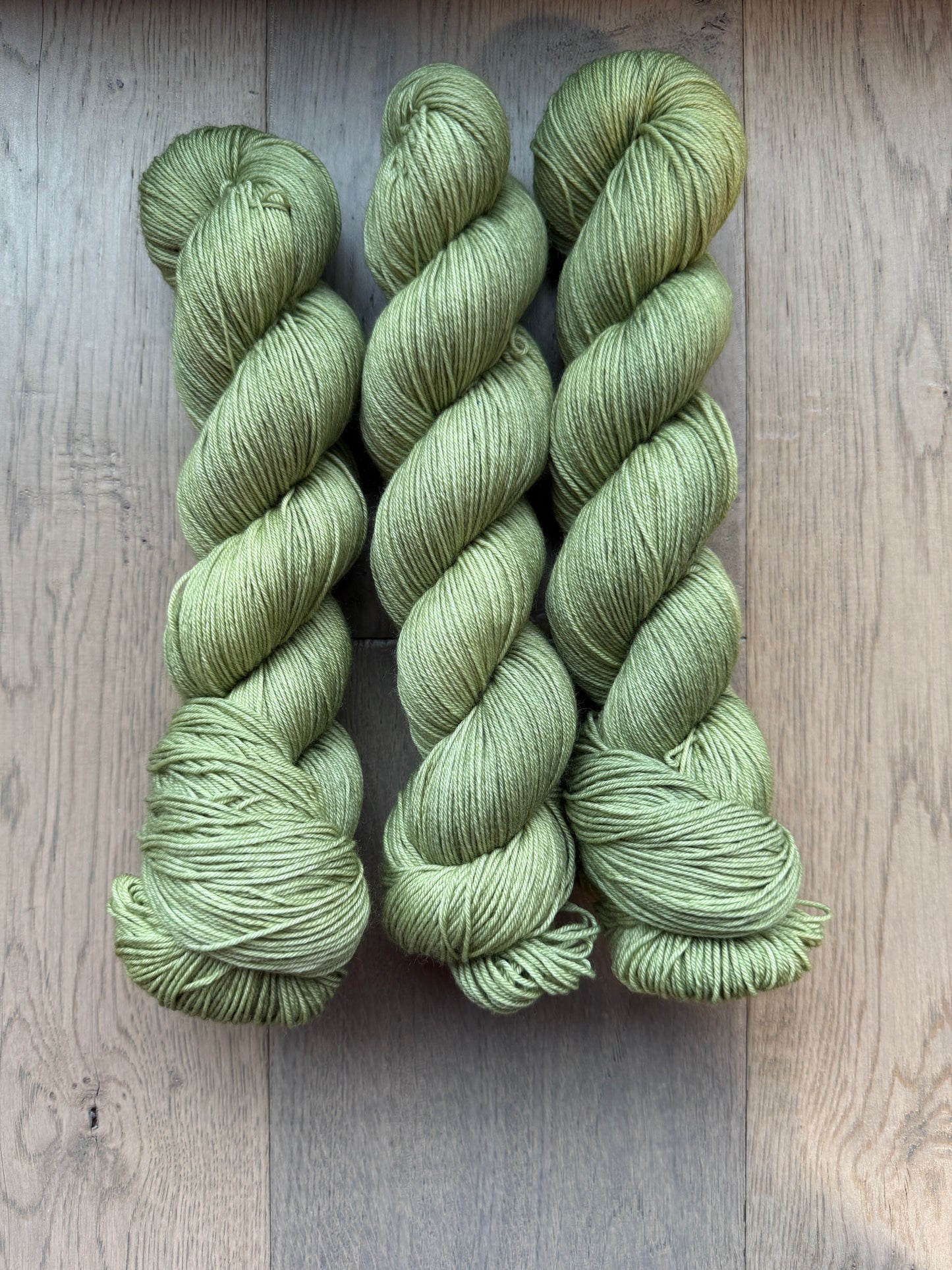 Leaf Fingering Yarn