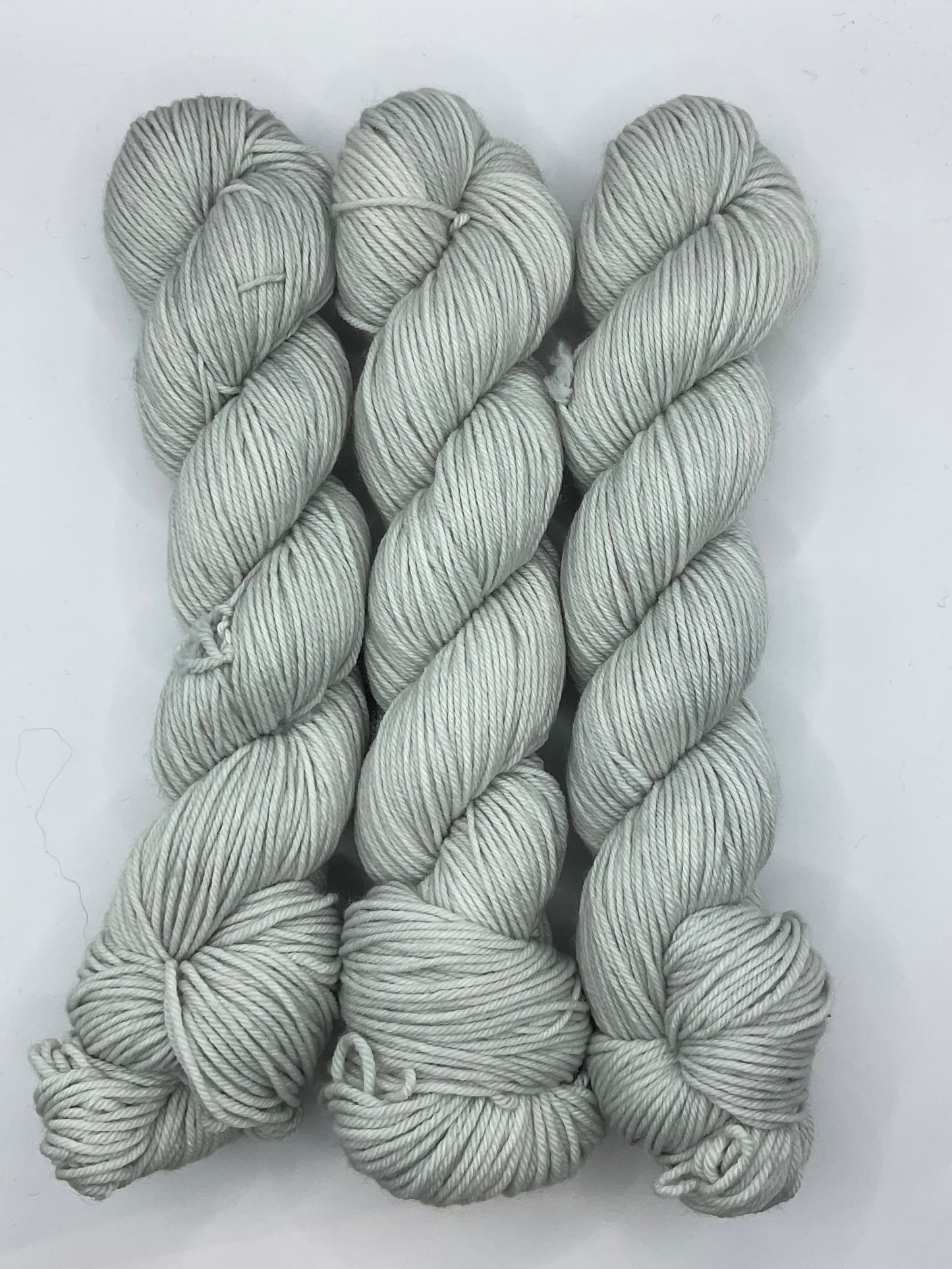 DK Dove Skein