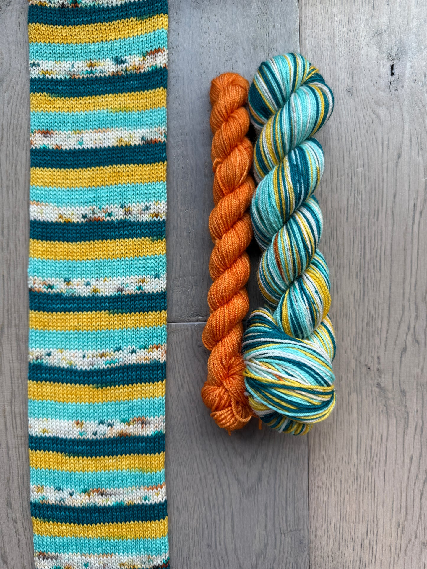 Jasmine Self Striping Sock Set