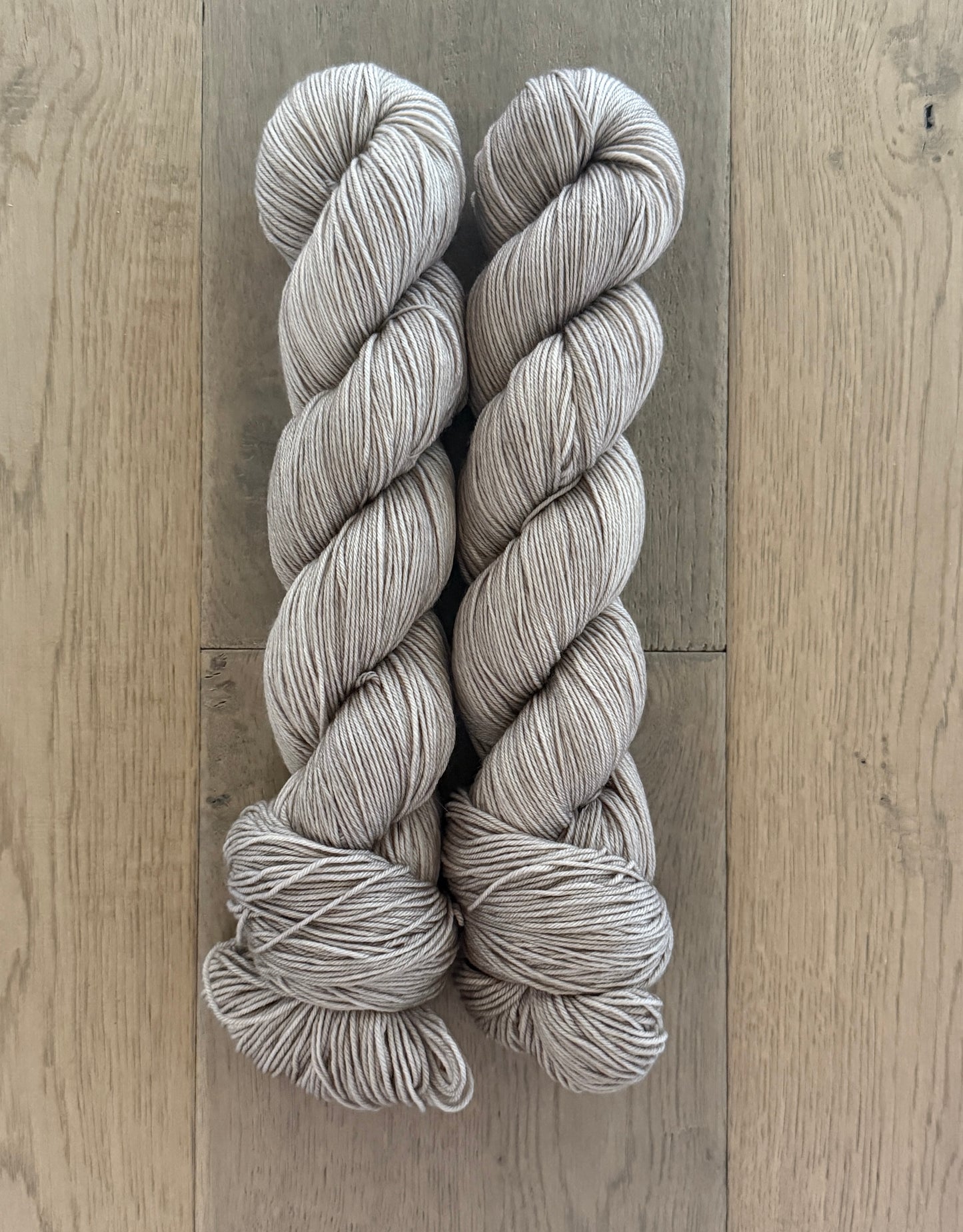 Oatmeal Fingering yarn