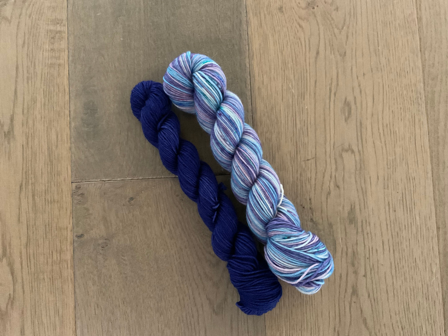 I Smell Snow Fingering Self-Striping Sock Set