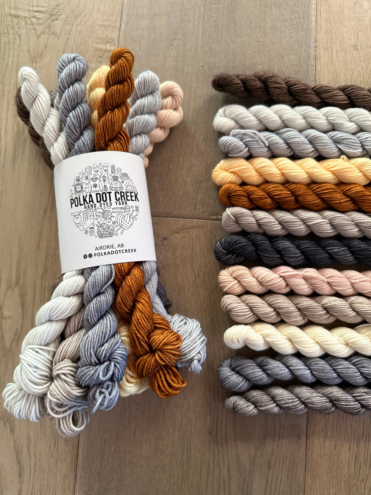 Everyday Favorites Yarn Bouquets Tonals