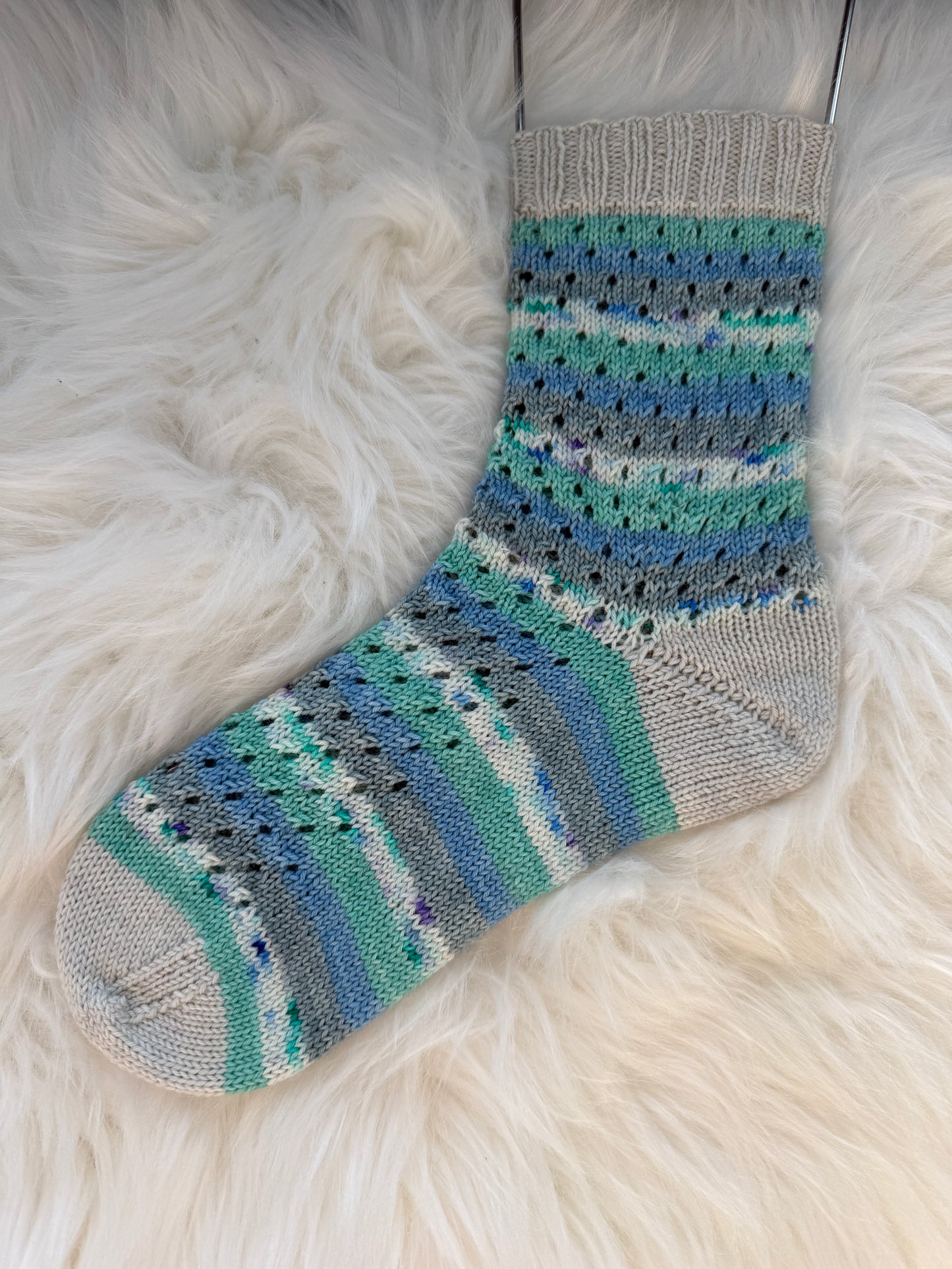 Snowfall Socks Pattern