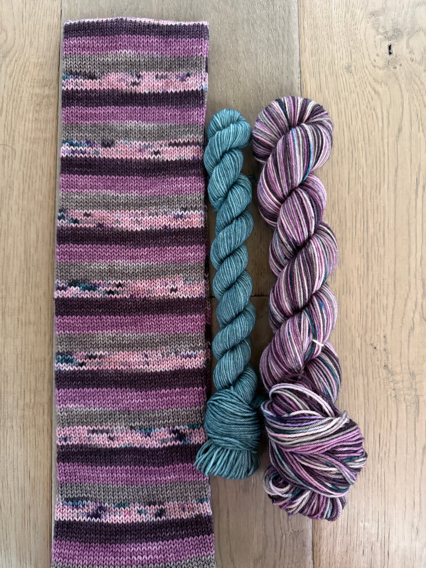 Ghoul-Friend Fingering Self-Striping Sock Set