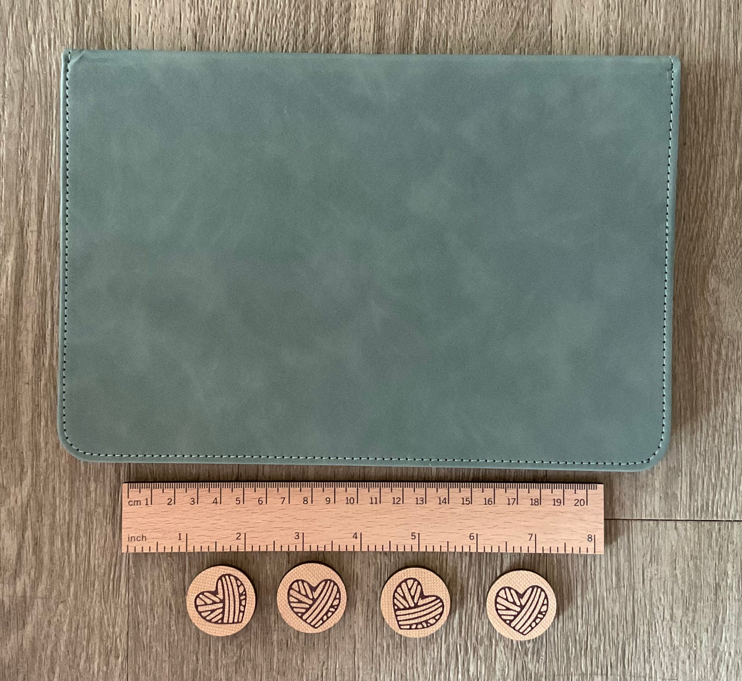 Folding Chart Keeper
