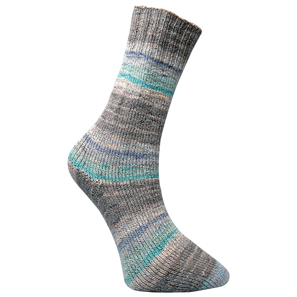 Universal Yarn - Filly