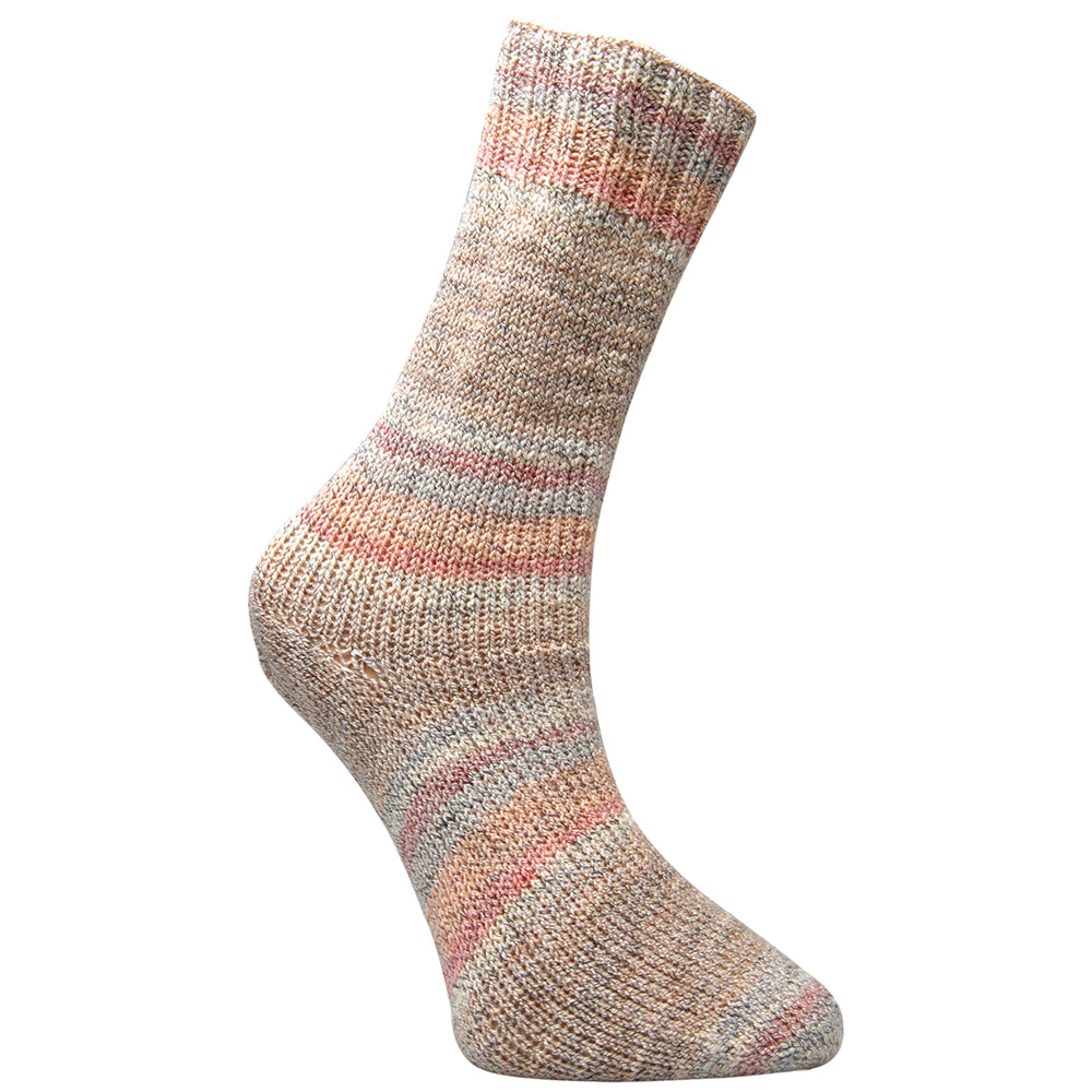Universal Yarn - Filly