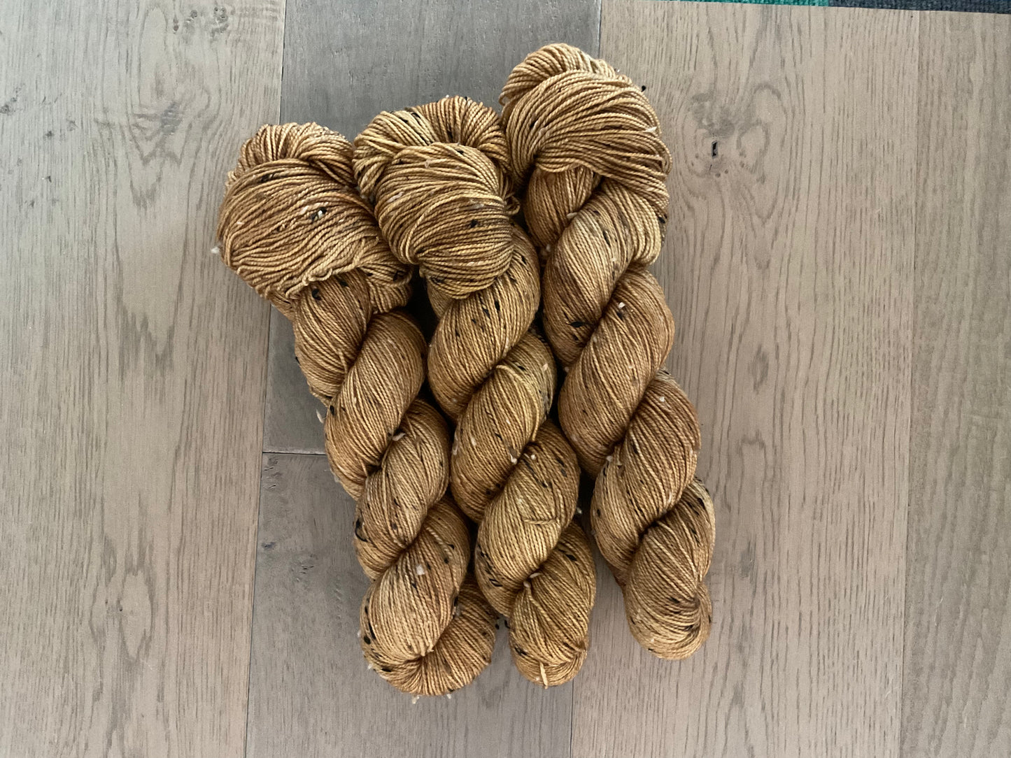 Fingering Tweed Waffle Cone Skein