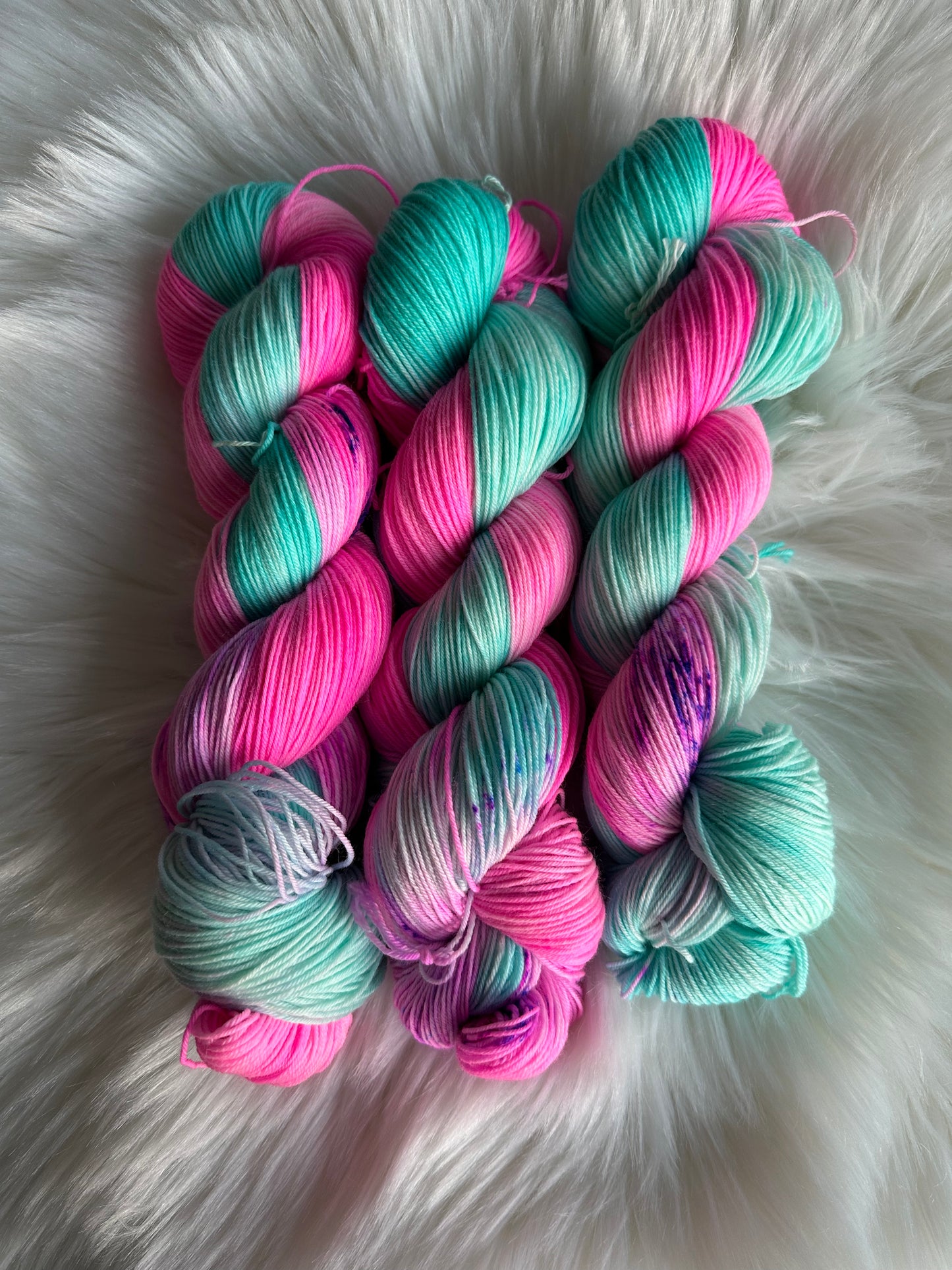 MMF Bayside on Fingering Skein