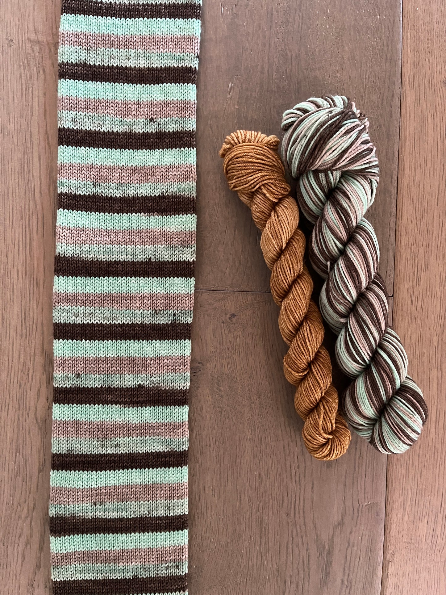 Mint Chocolate Chip Self-Striping Sock Set