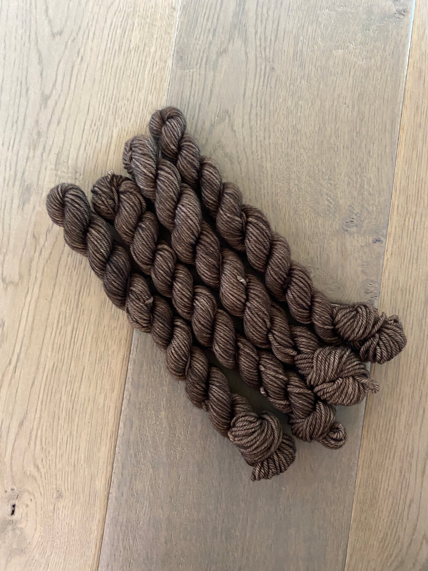 Mini Worsted Chocolate Skein