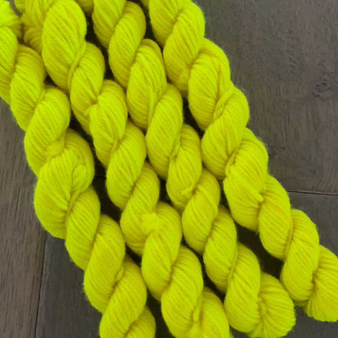Mini Worsted Hiliter Skein