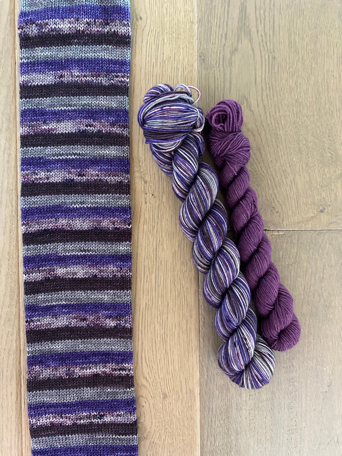 Haunted House Fingering Self-Striping Sock Set