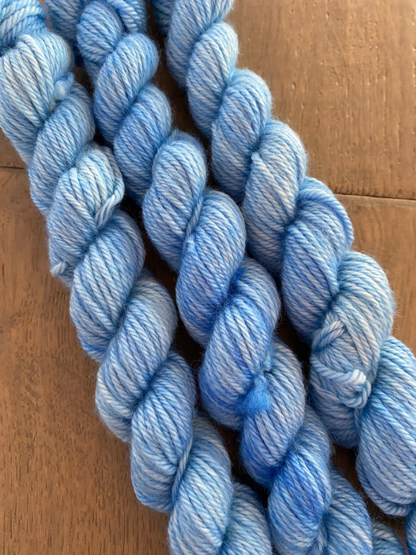 Mini Worsted Blue Eyes Skein