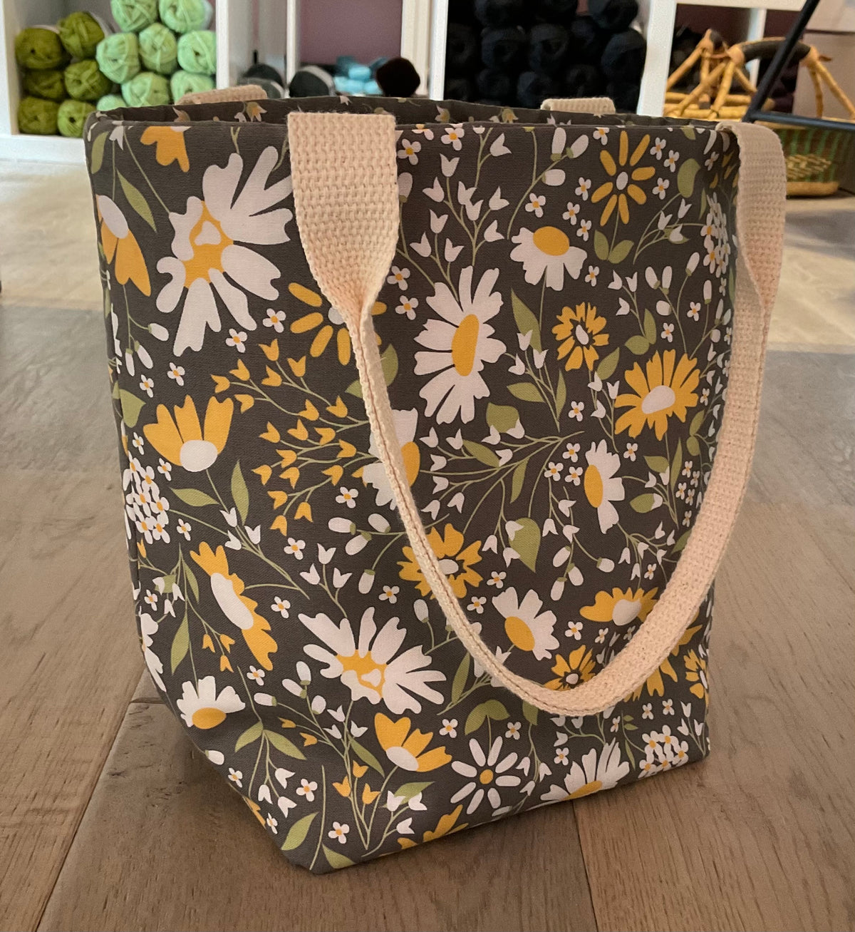 Small Basket Totes by Creek Gardens Crafts