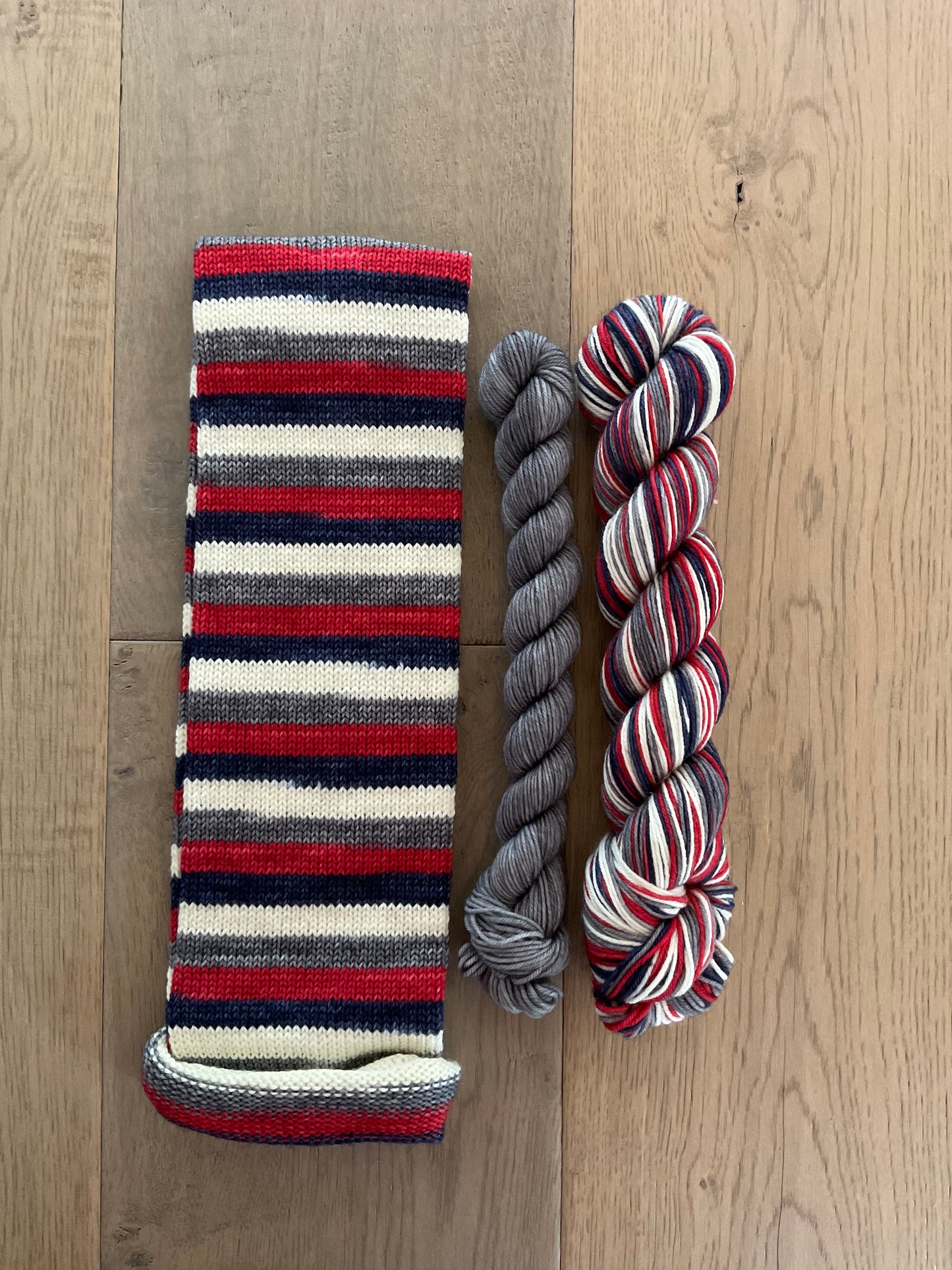 NHL Hockey Teams Self-Striping Sock Set