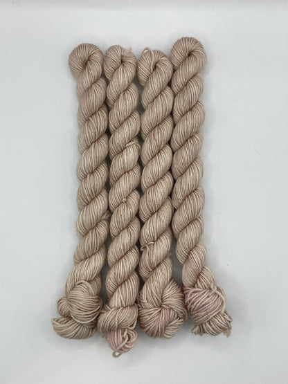 Mini Vintage Fingering Skein