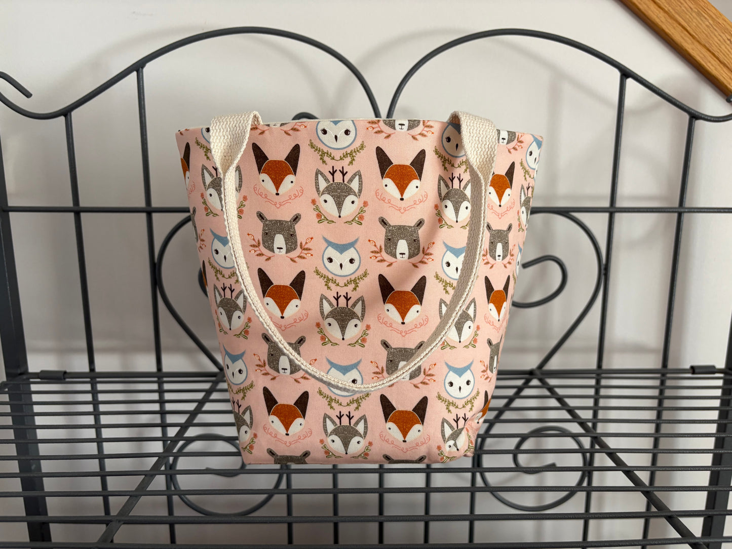 Small Basket Totes by Creek Gardens Crafts