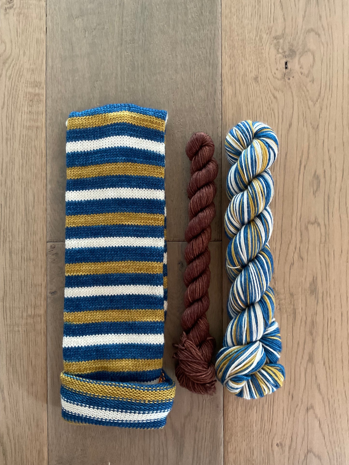 CFL Football Teams Self-Striping Sock Set