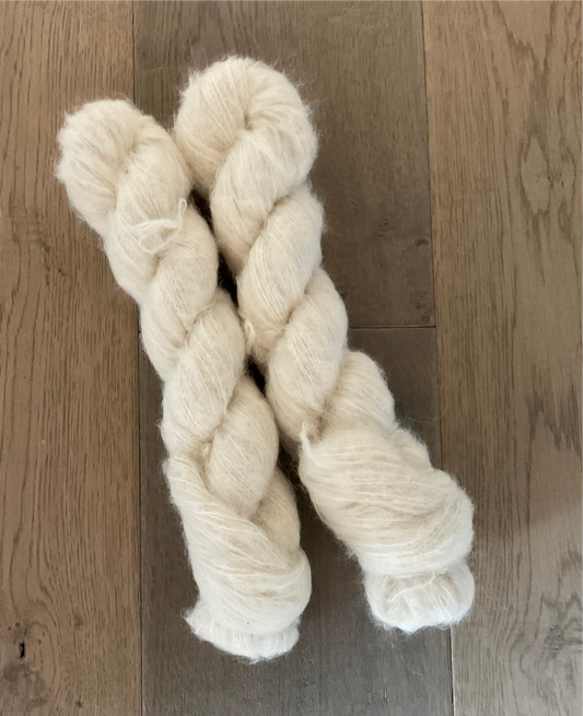 Natural Suri Alpaca Silk Skein