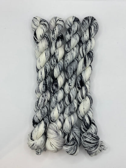 Mini Newsprint Fingering Skein