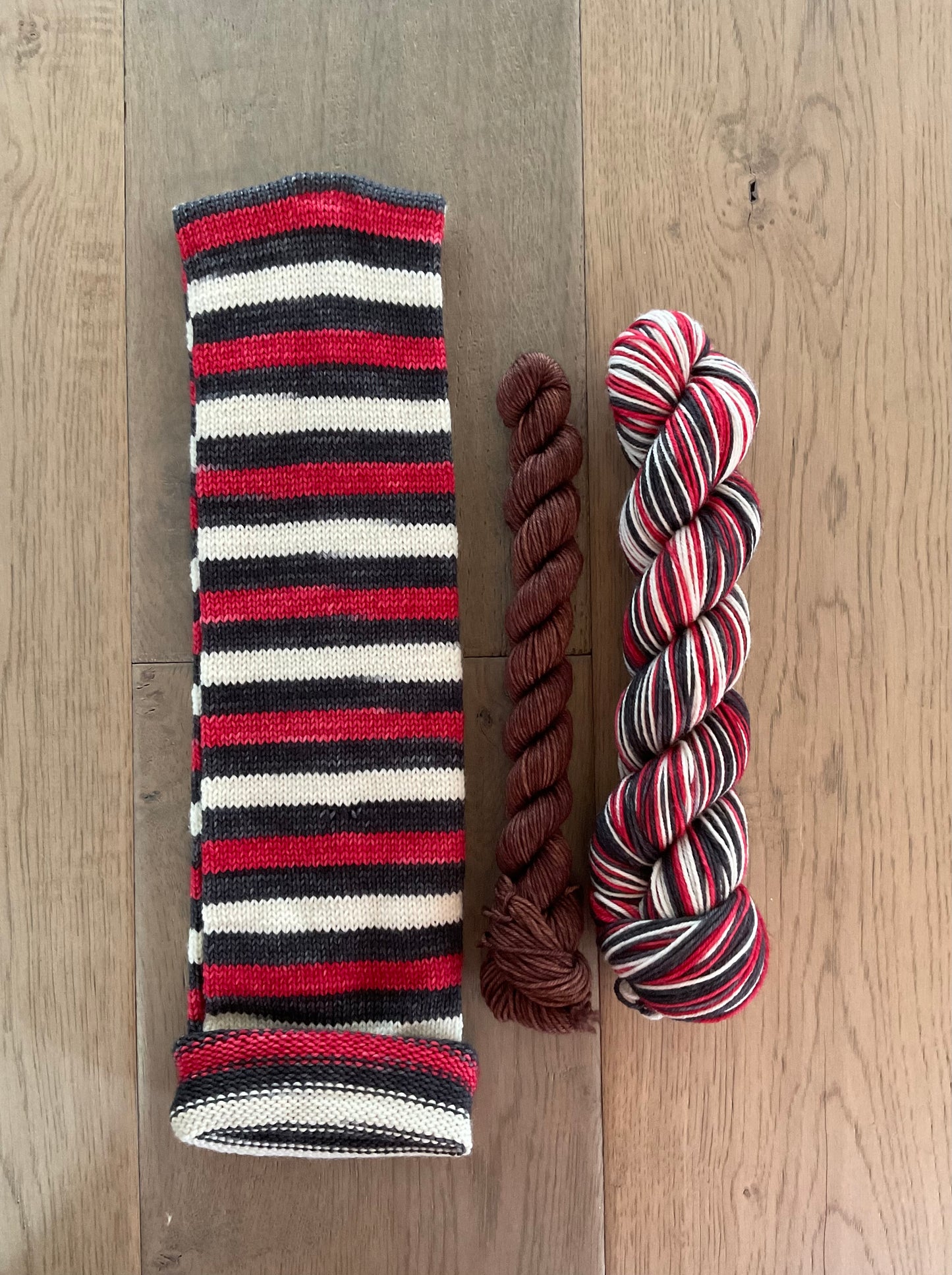 CFL Football Teams Self-Striping Sock Set