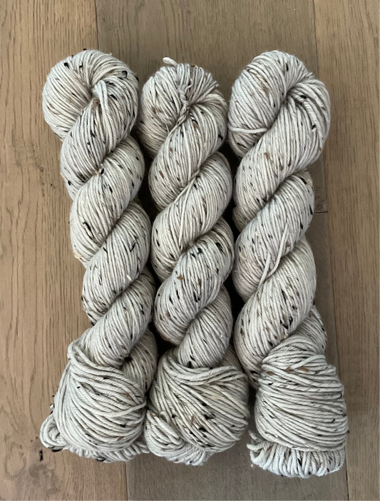 DK Tweed Dove Yarn