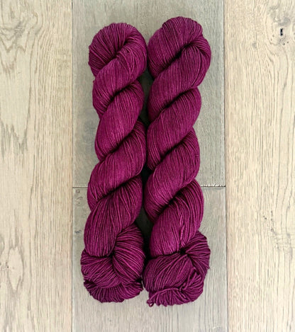 Stars Hollow Fingering Yarn