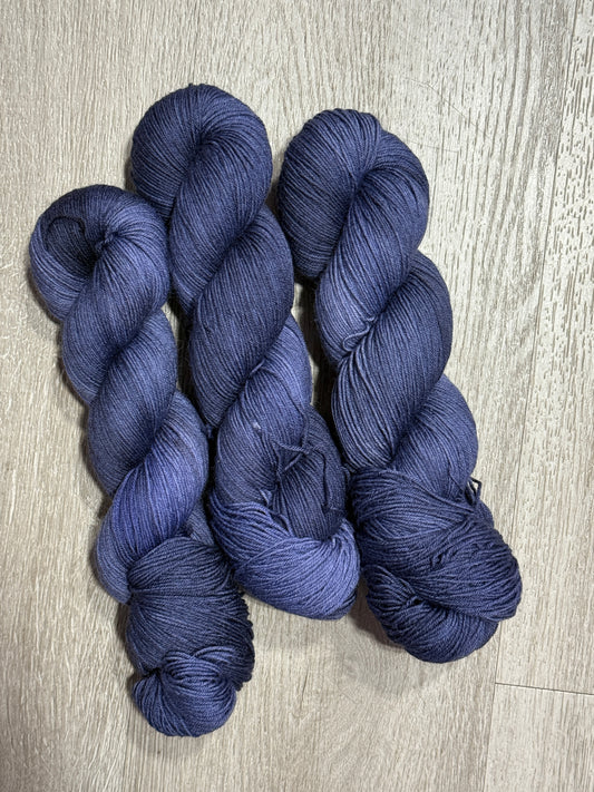 MMF Quarter to Twelve Fingering Skein