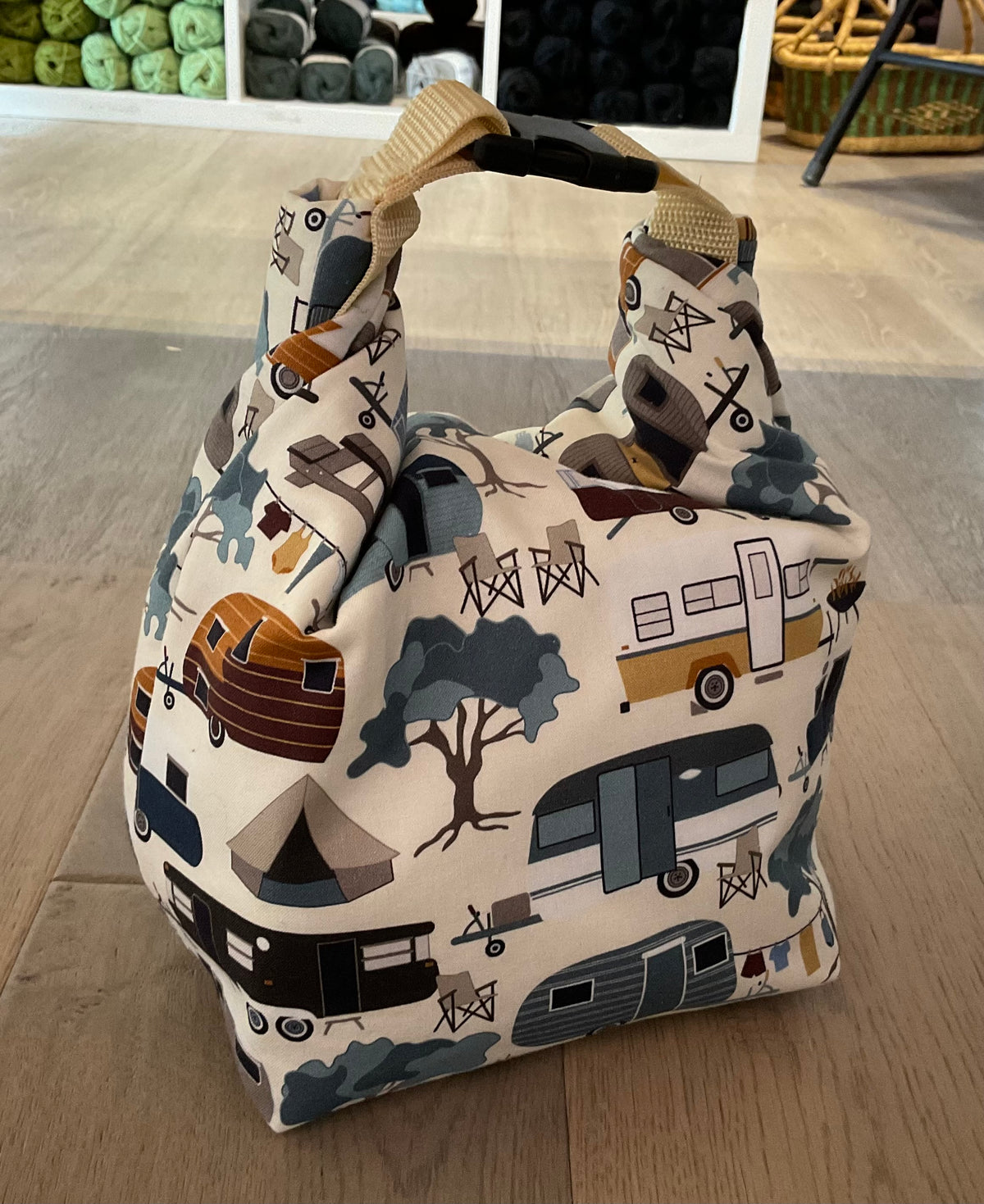 Creek Gardens Crafts - fold over clip bag