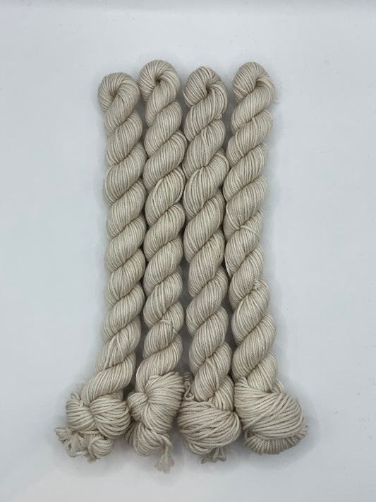 Mini Fingering Antique Lace Yarn