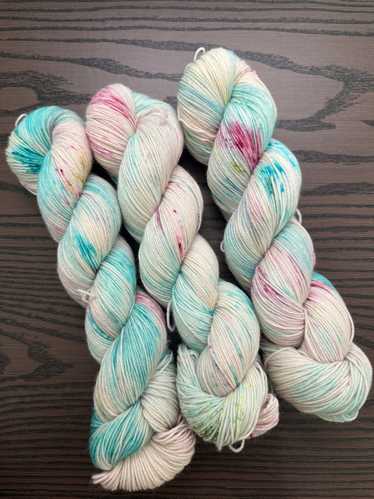 MMF Return to Sender on Fingering Skein