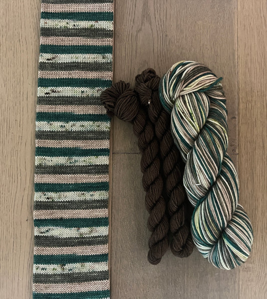 DK Fernie Self Striping Sock Set