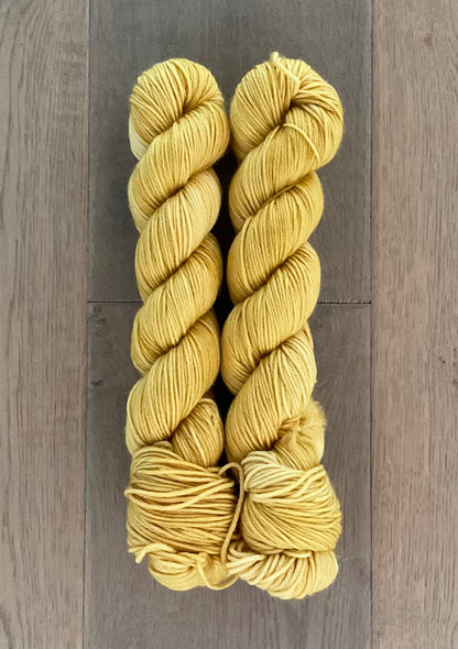 DK Straw Yarn
