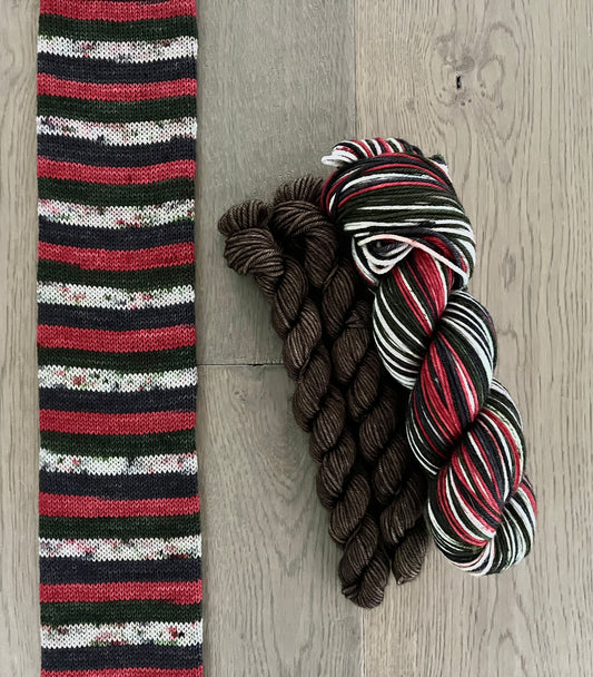DK Black Tie Christmas Self-Striping Sock Set