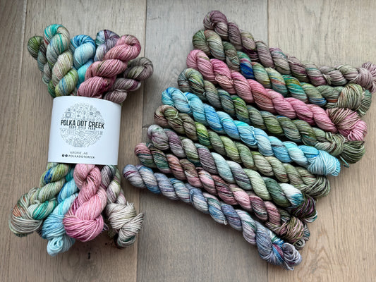 The Mountains are calling mini skein bundle
