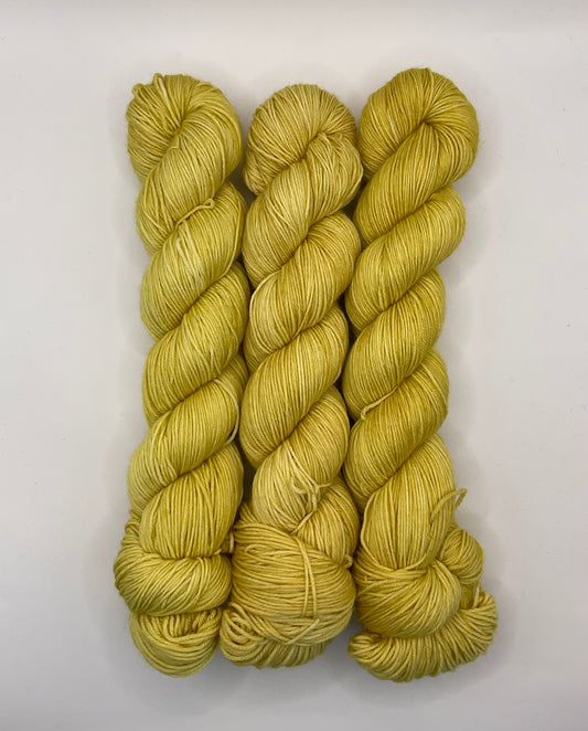 Straw Fingering Yarn