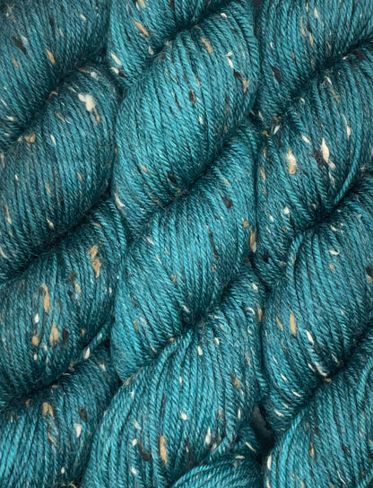 DK Tweed Spruce Yarn