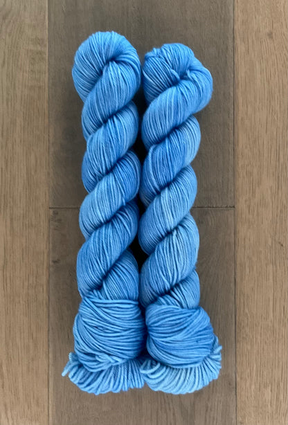 DK Blue Eyes Yarn