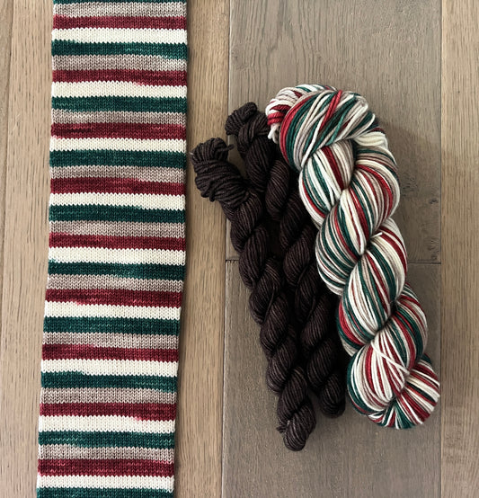 DK Country Christmas Self-Striping Sock Set
