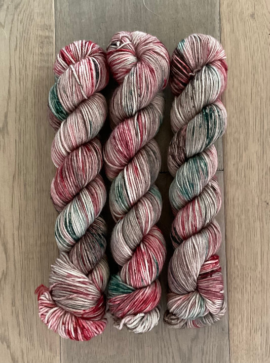 DK Country Christmas Yarn