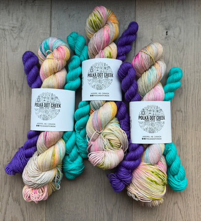 Glow Sticks Fingering Sock Set
