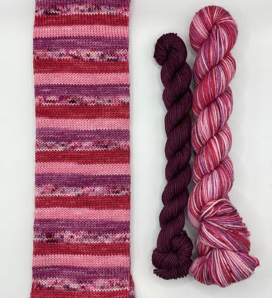 Love Actually Fingering Self-Striping Sock Set